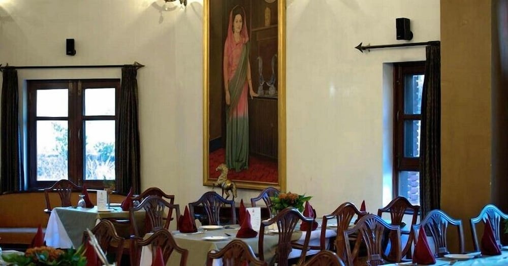 Welcomheritage Taragarh Palace 33/50