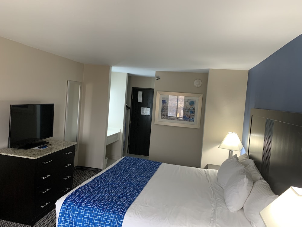 Baymont By Wyndham Enid 10/25