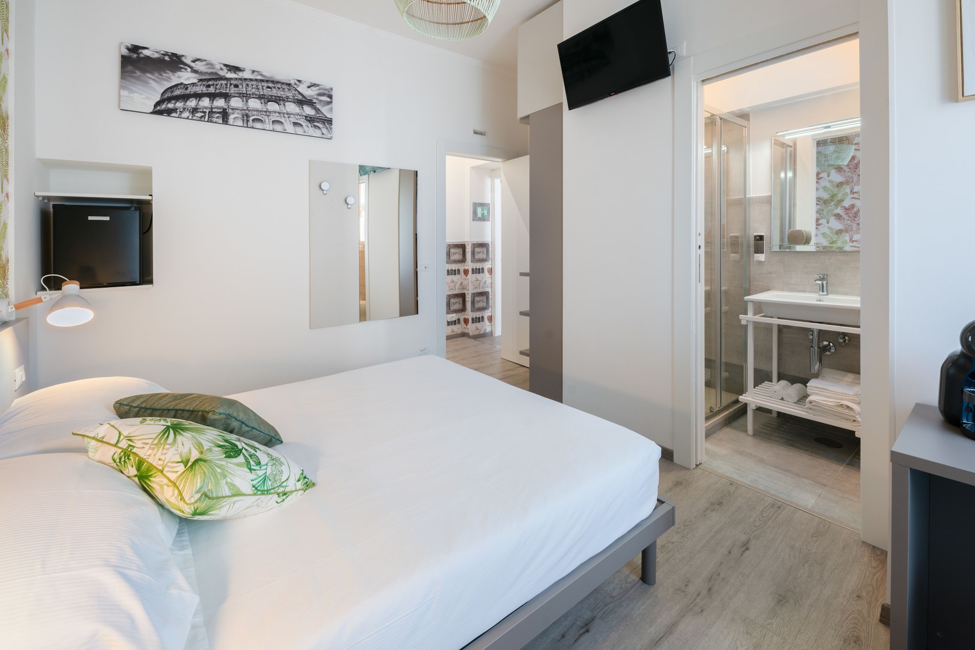 COMFORT, DOUBLE BED