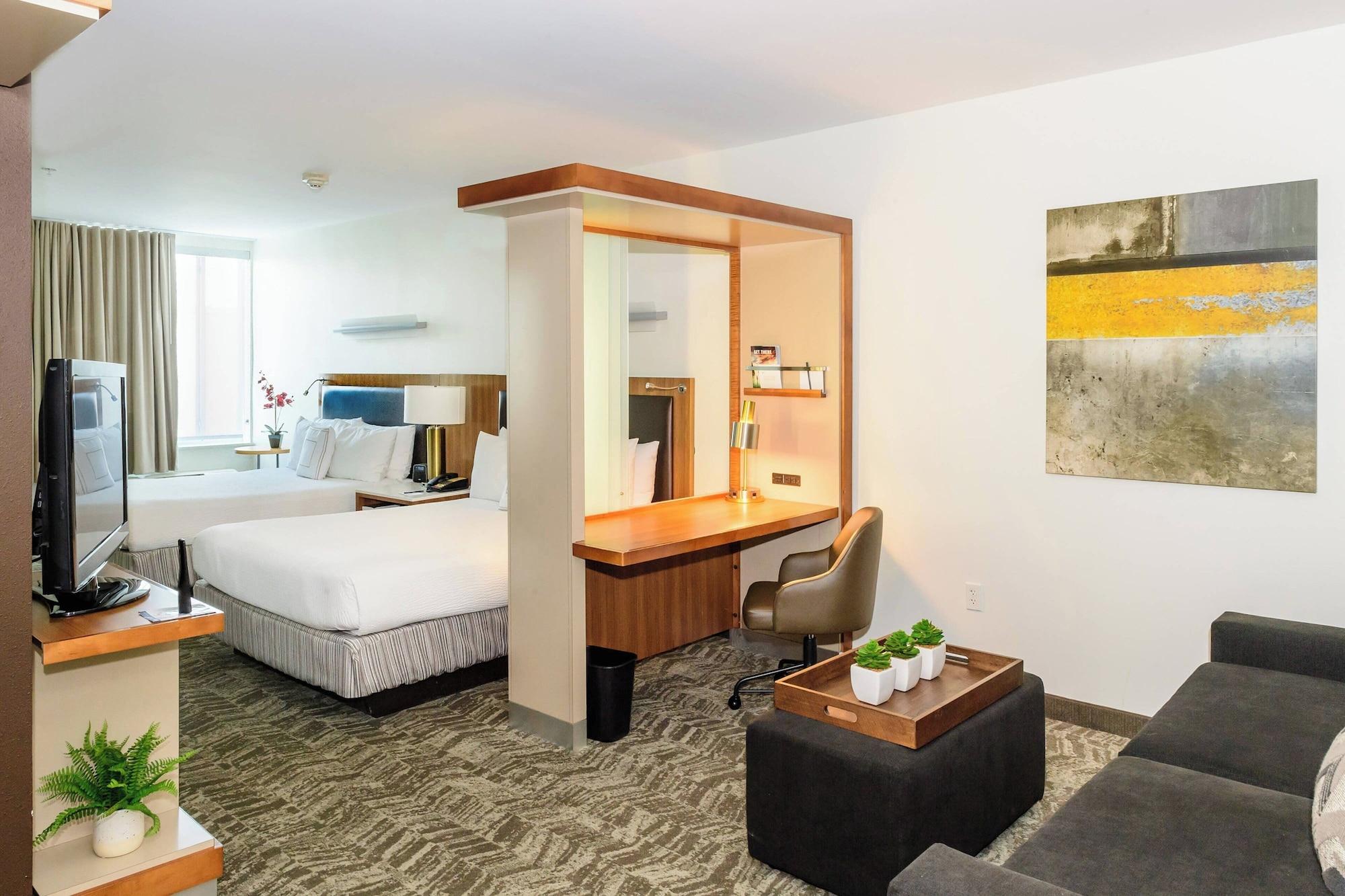 Suite, Multiple Beds, Accessible