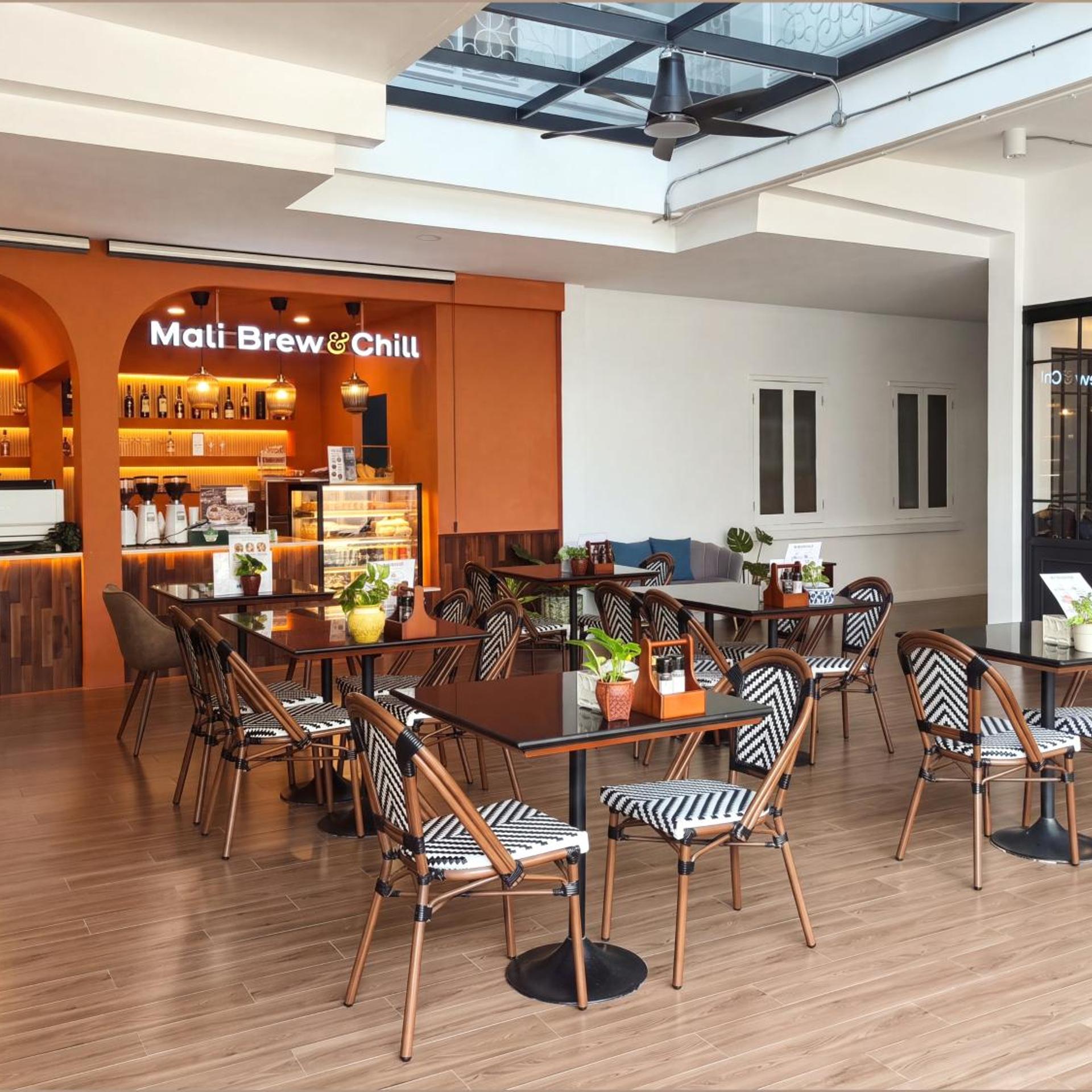 Sri Krungthep Hotel 56/77