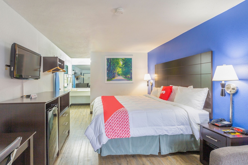 Hotel Baton Rouge Mid City 24/55