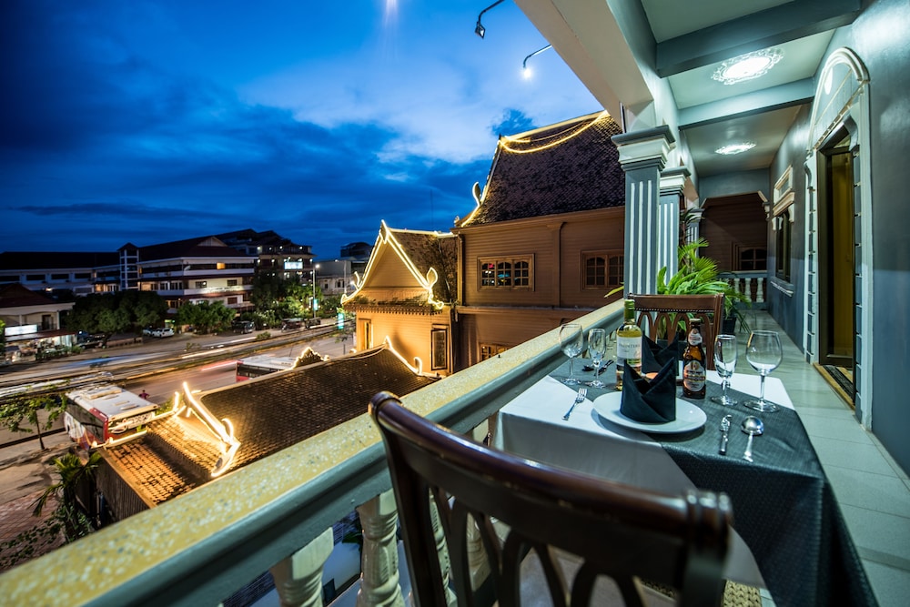 Lemongrass and Ginger Hotel 5/50