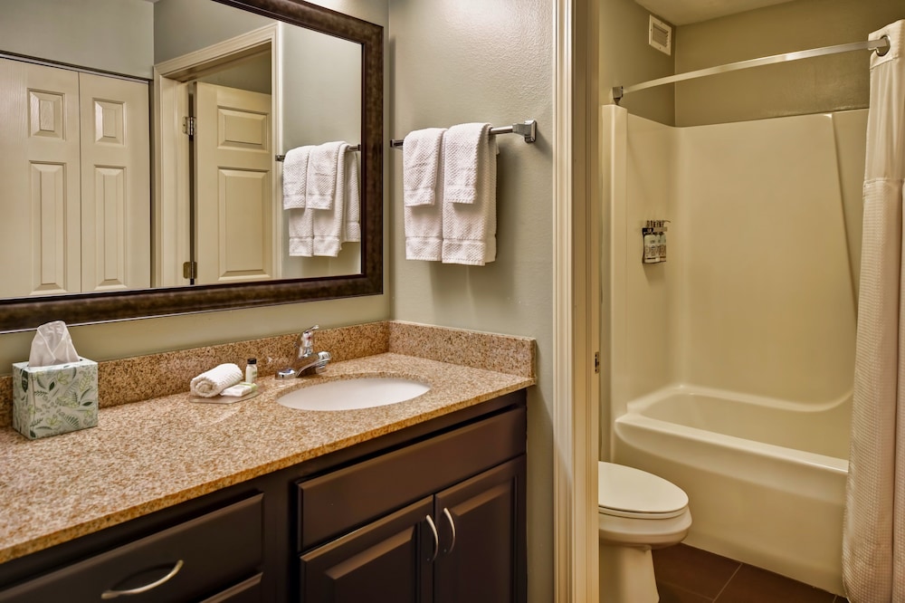 Staybridge Suites Middleton/Madison-West 16/49