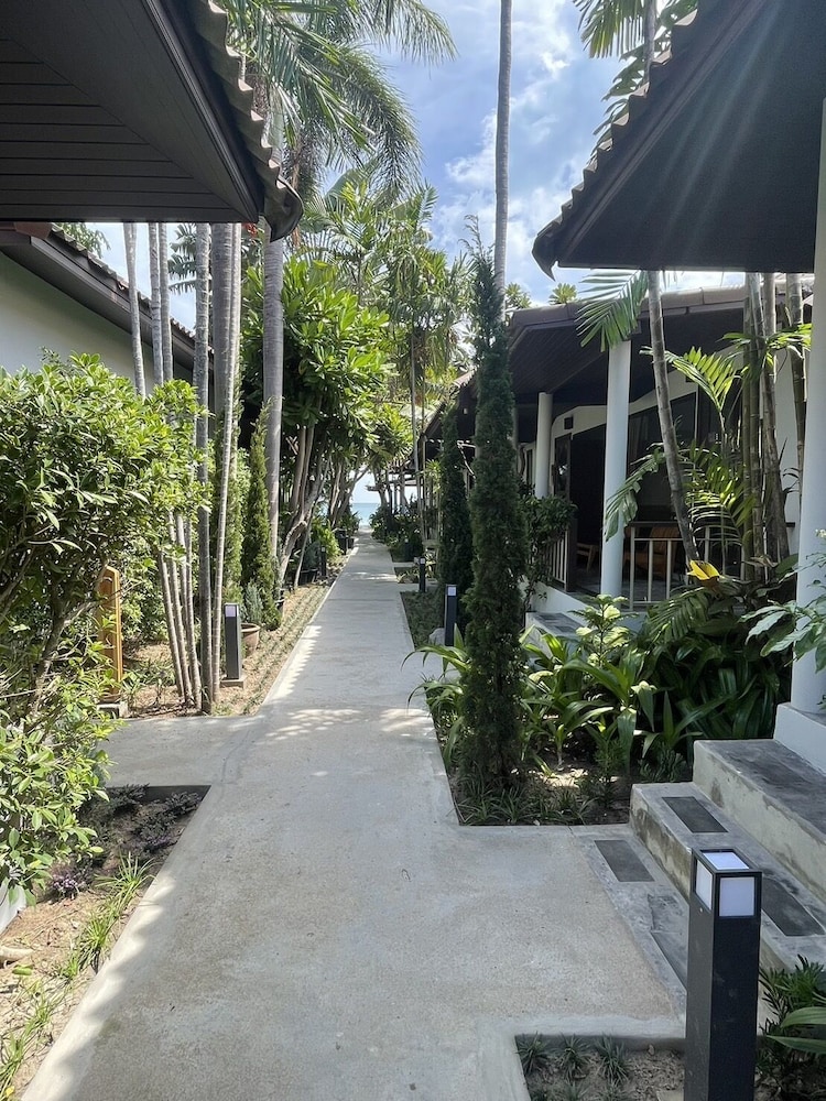 EVERGREEN RESORT 25/32