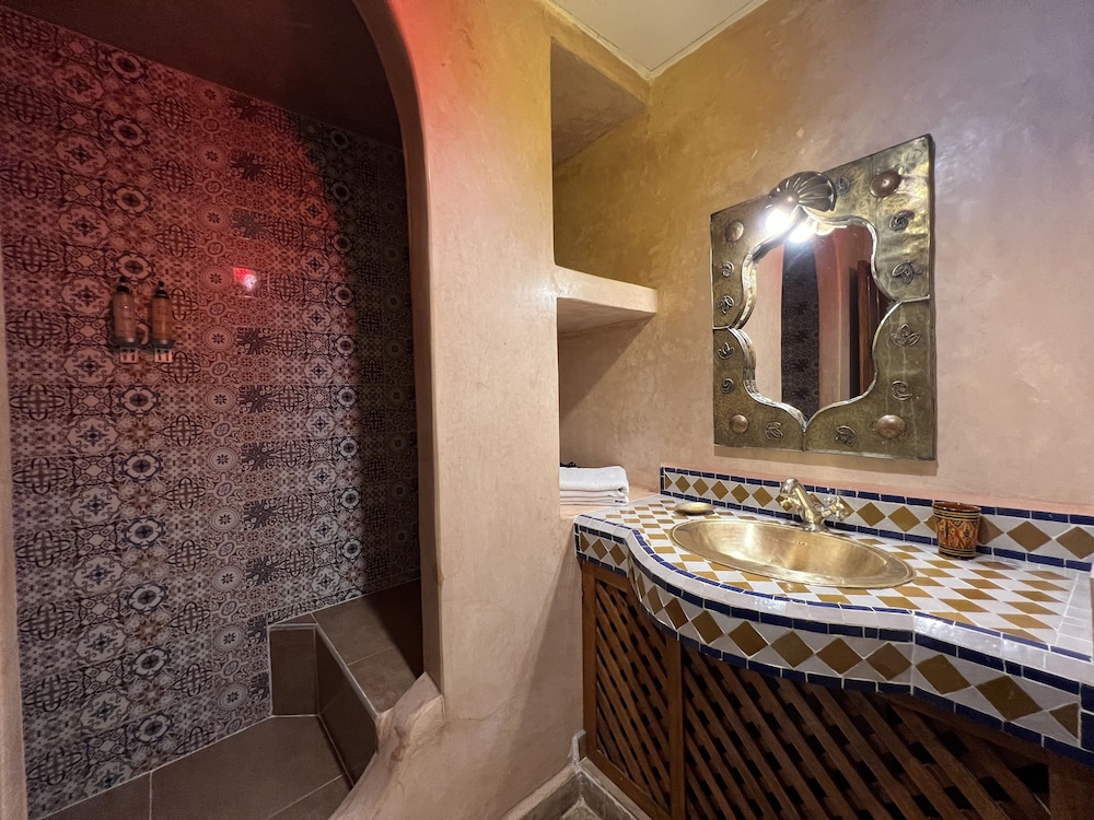 Riad Andalla 32/35
