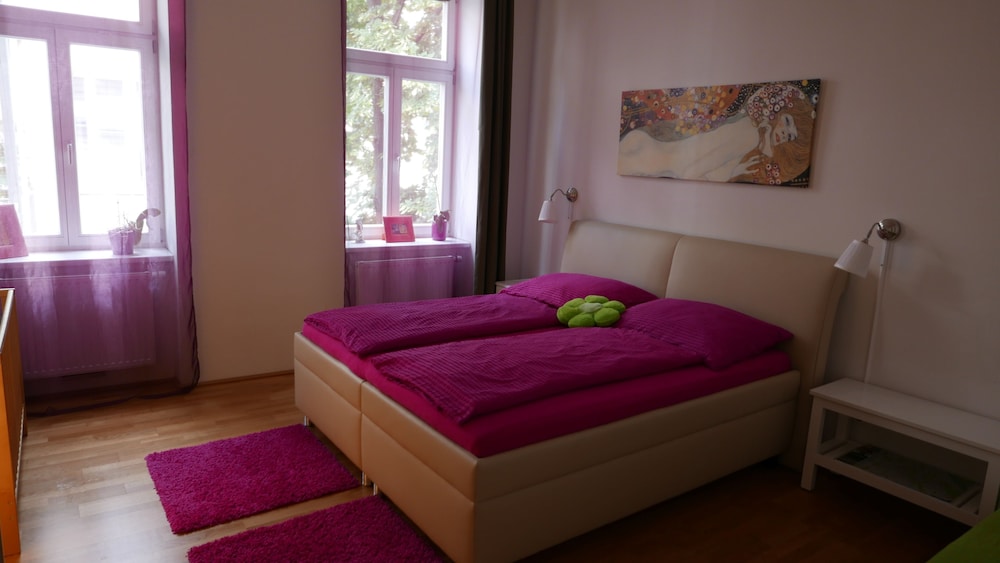GoVIenna Modern Apartment 7/17