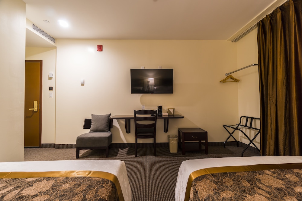 John Hotel 36/41