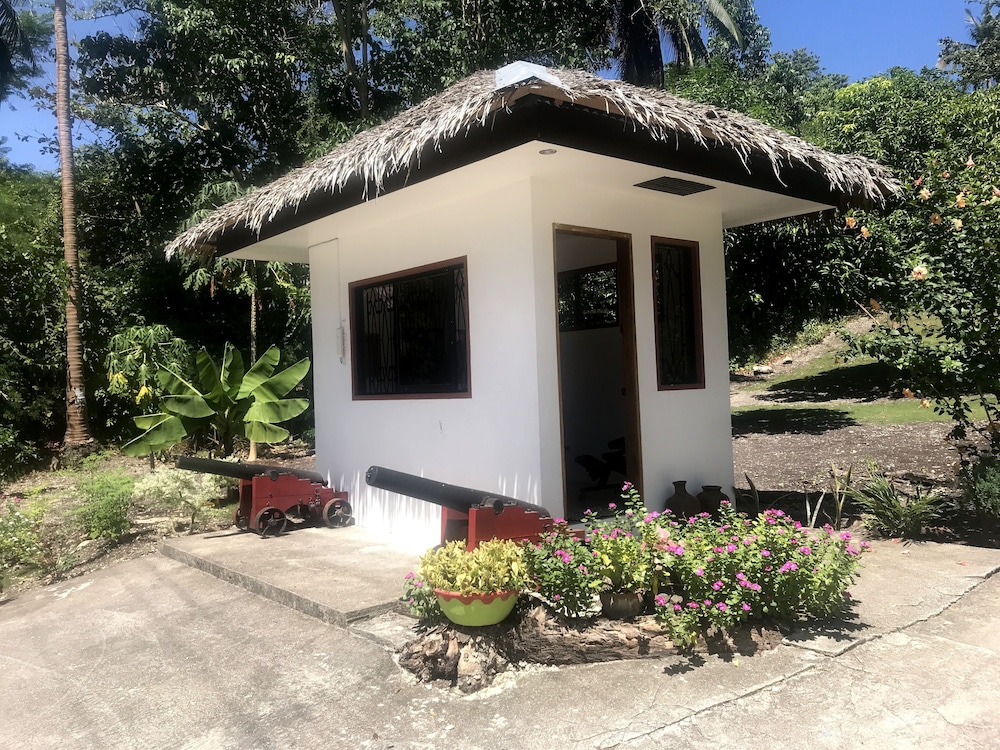 The Farm Resort 2/24