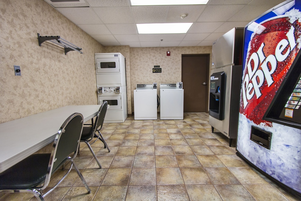 Comfort Inn and Suites Branson Meadows 29/44
