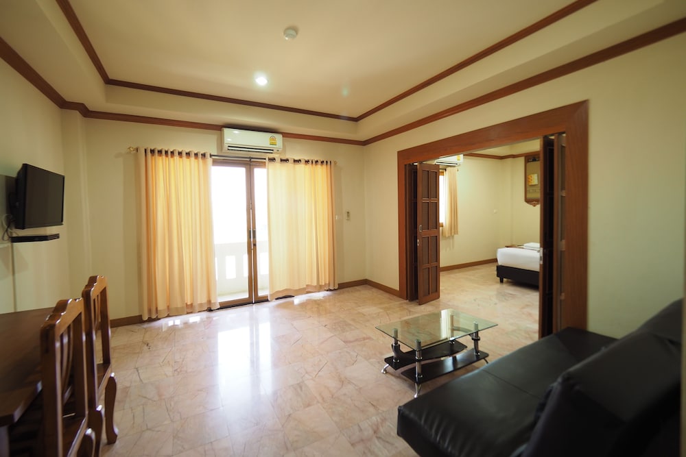 Amorn Sukhothai Hotel 22/32
