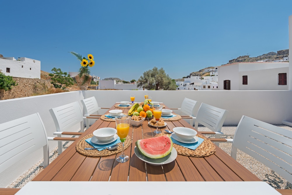 HOTEL LINDOS DIAMOND EXCLUSIVE VILLA 33/37
