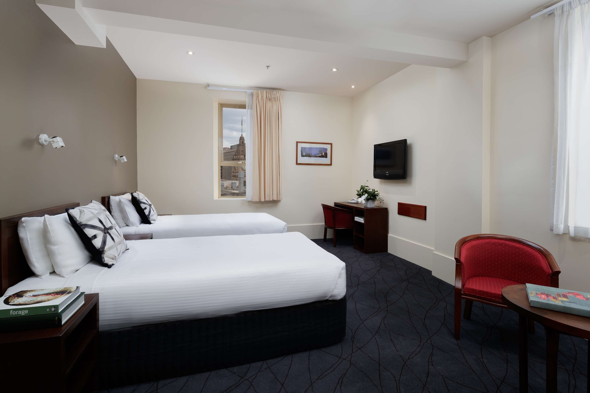 Heritage, Twin Beds