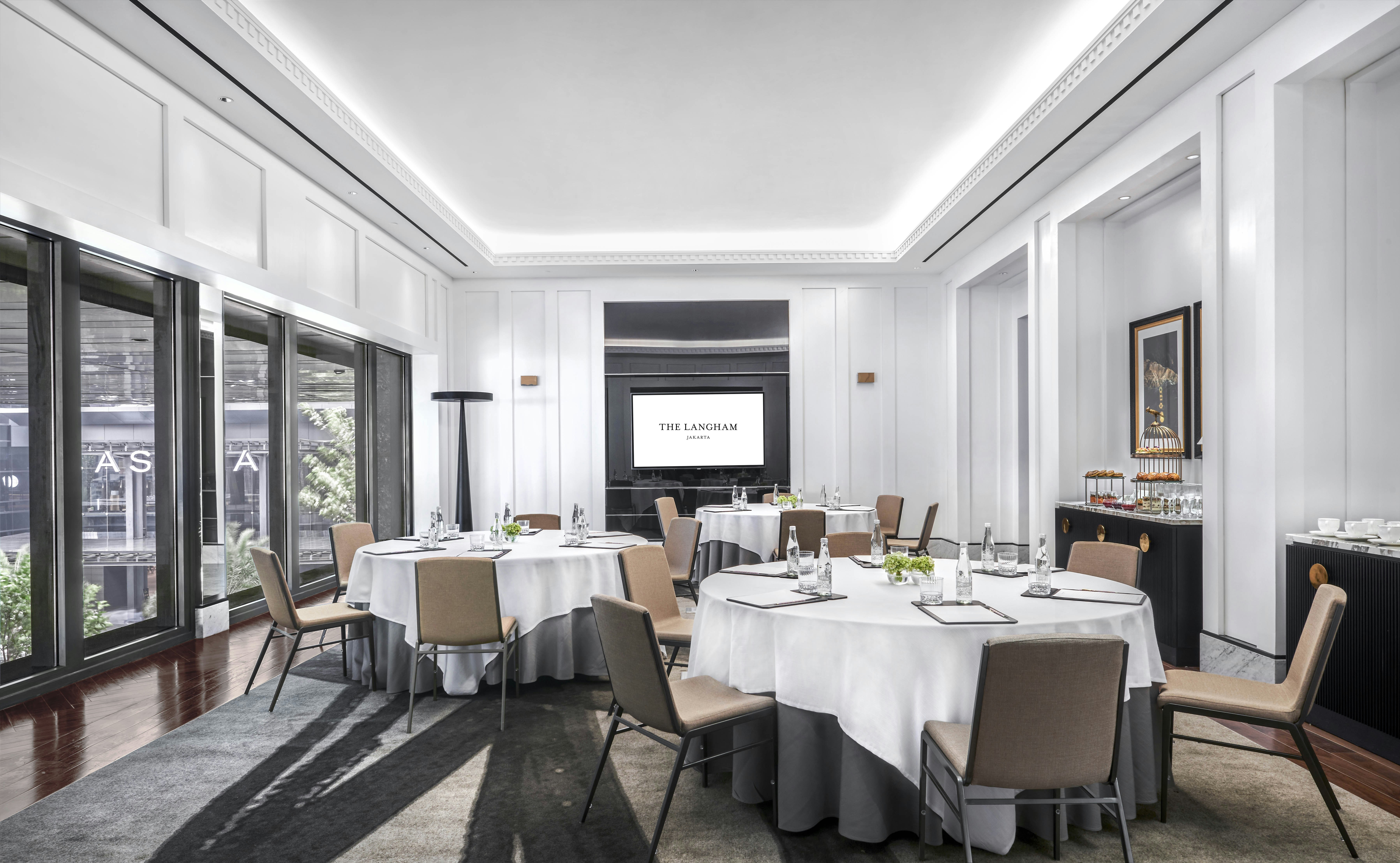 The Langham Jakarta 17/24