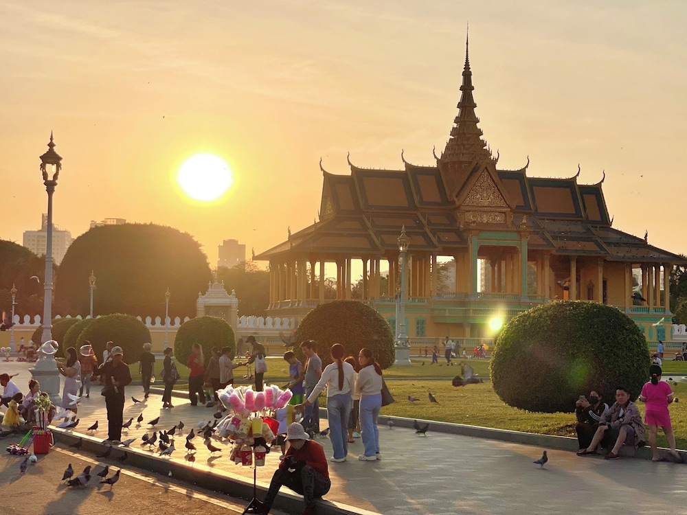 SKY HOTEL Central Phnom Penh - Rooms & Apartments 5/50