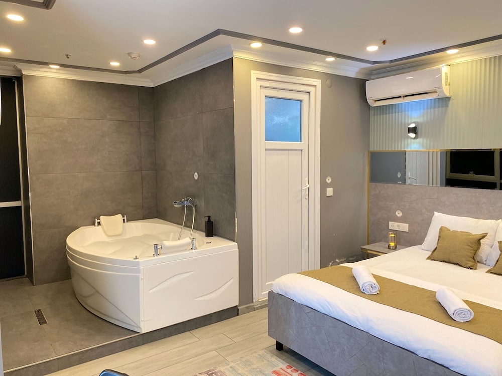 غرفة فاخرة مفردة بسرير كوين، Sahra Kent Otel Pendik 6/8