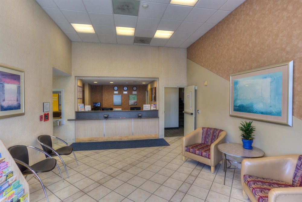 Motel6 Portland, OR - Tigard West 10/49