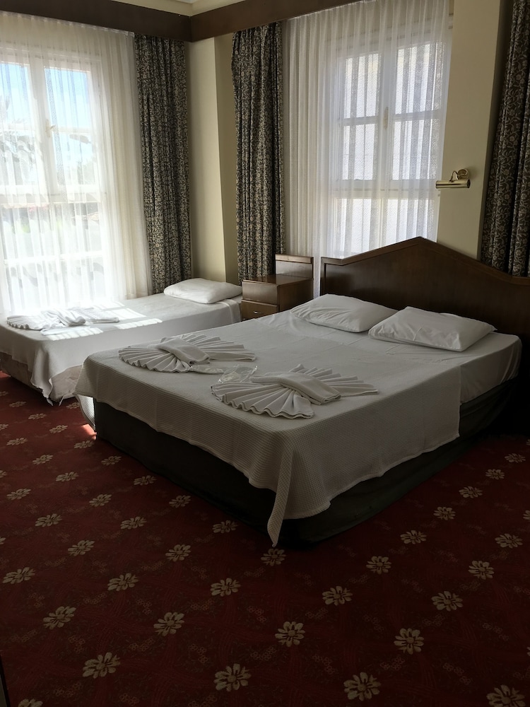 Antik Ridvan Hotel 11/33