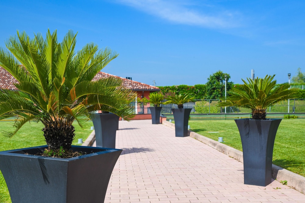 Parchi Del Garda 68/73