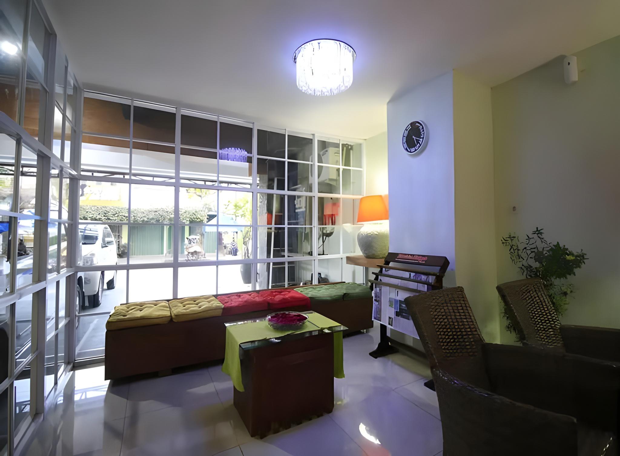 Sky Hotel Jogja 14/18