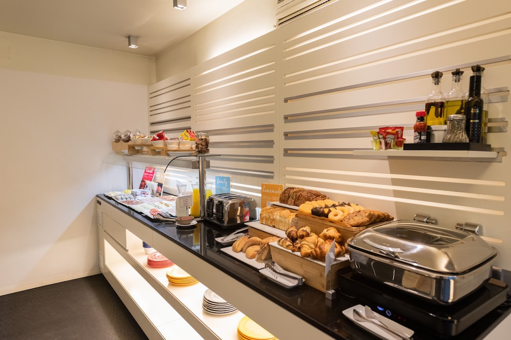 Atenea Rekord Suites 27/50