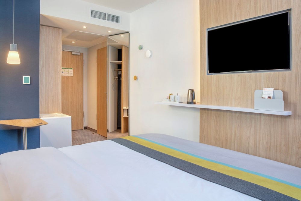 Standard, Double Bed