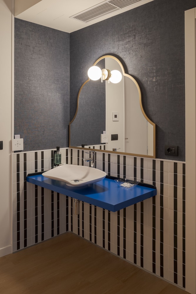 Hotel Ungheria Varese 1946 34/50