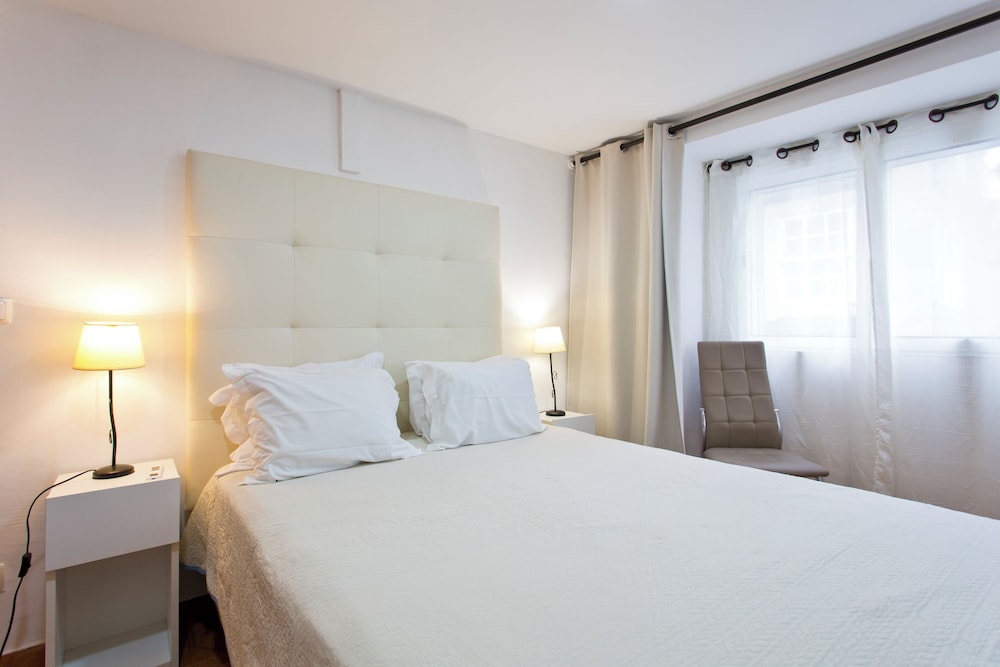ROOM, DOUBLE BED, PRIVATE BATHROOM