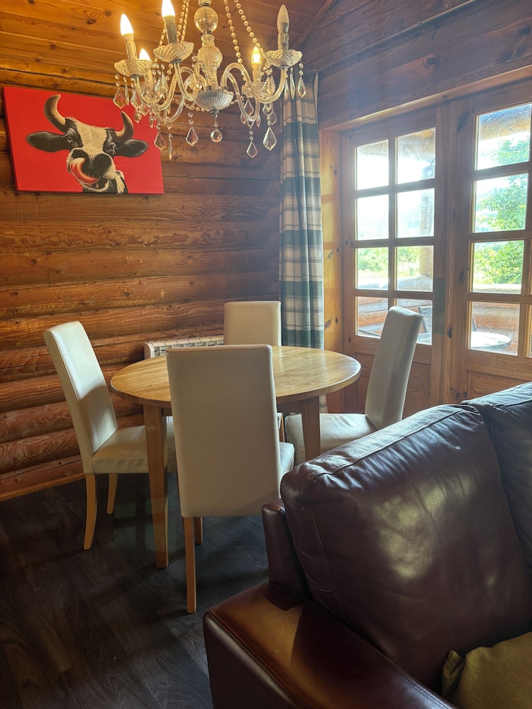 Bcc Loch Ness Log Cabins 29/46