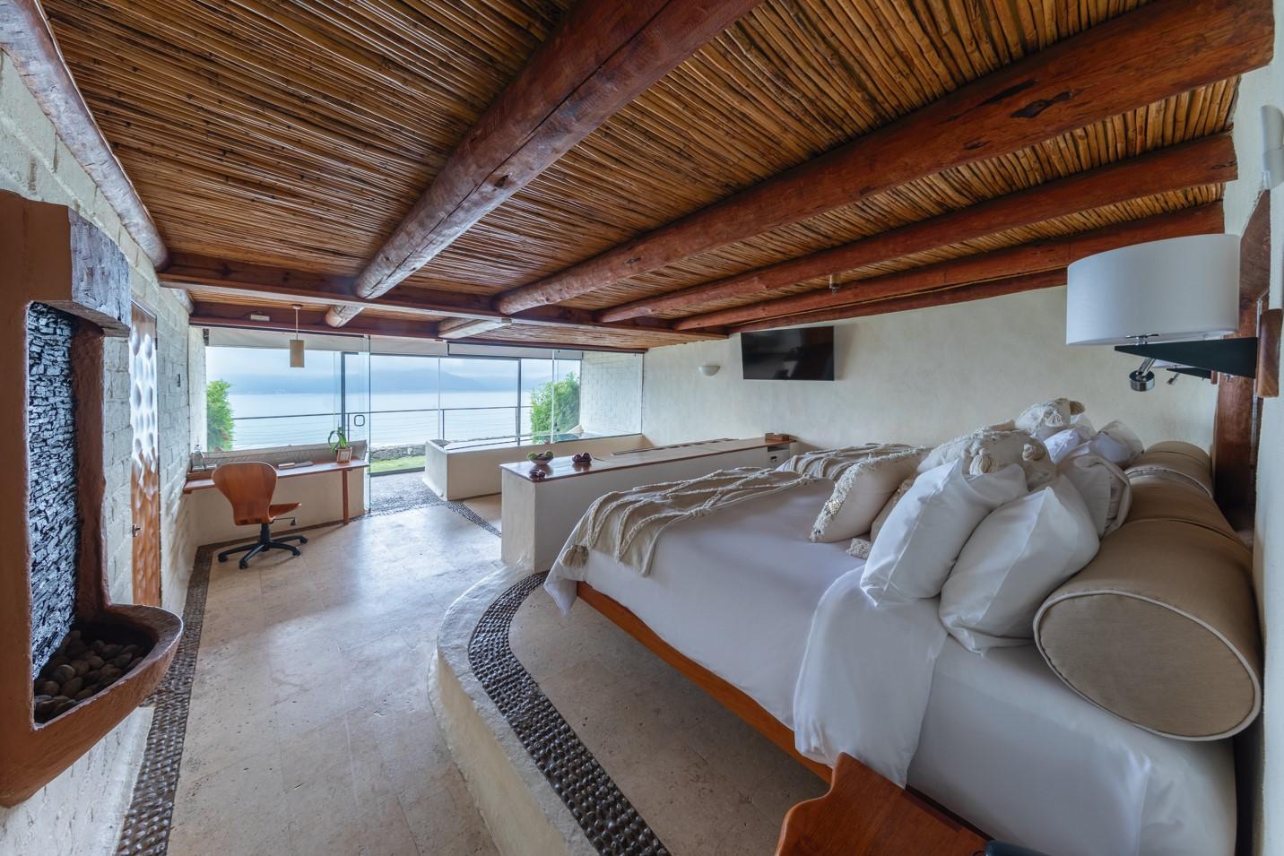 Master, Suite, Double Bed