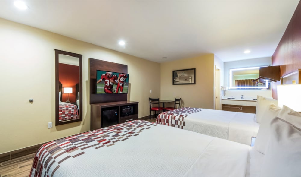 Oceans Edge Hotel, Port Aransas,TX (ex Red Roof Inn Port Aransas) 27/62