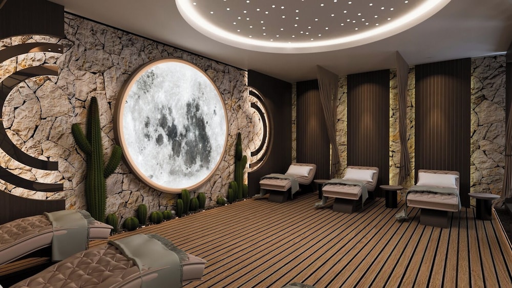 Renex Hotel 14/38