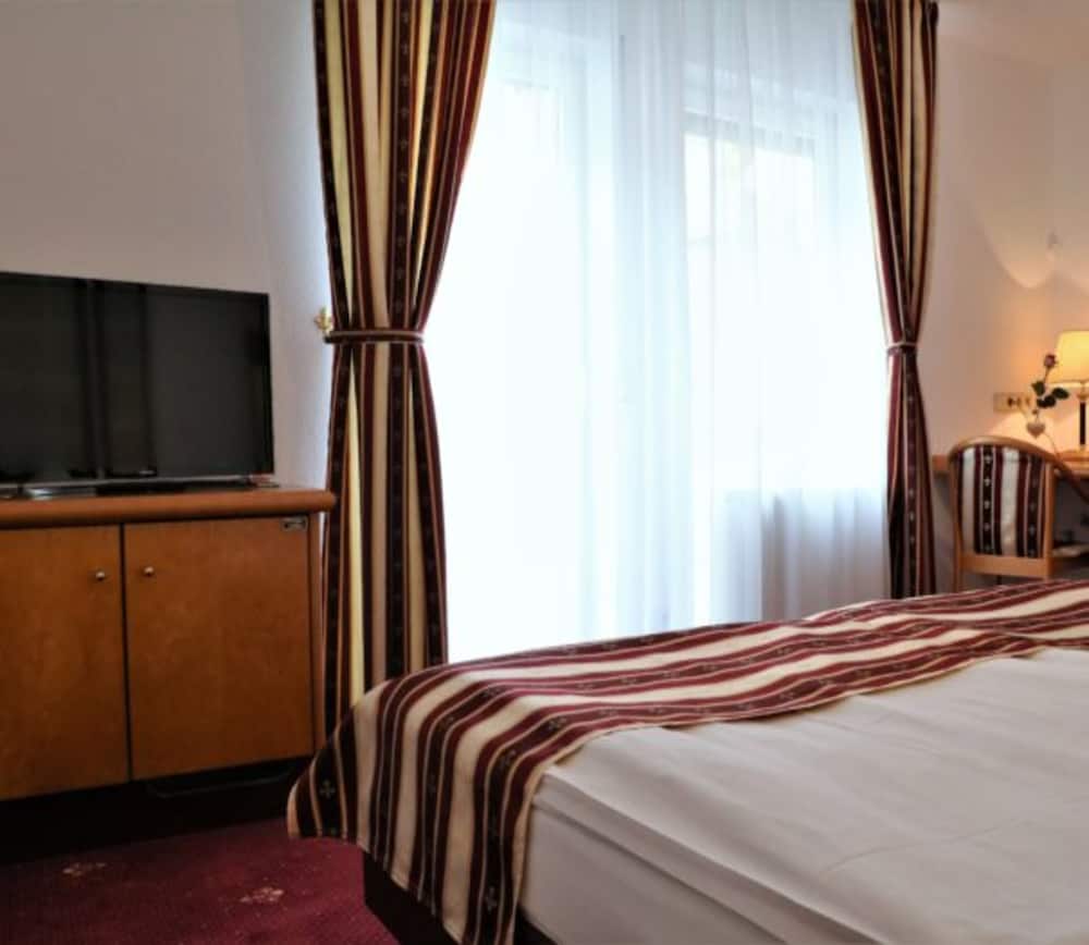 Hotel Neckarlux Formerly Ambiente Hotel 22/38