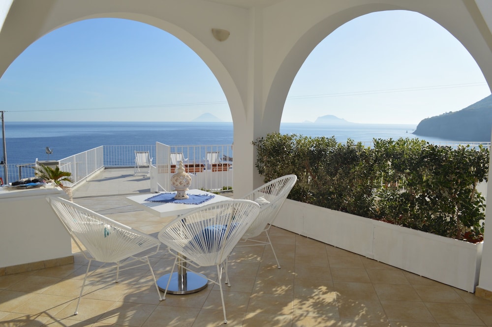'A Alera Room And Breakfast 18/50