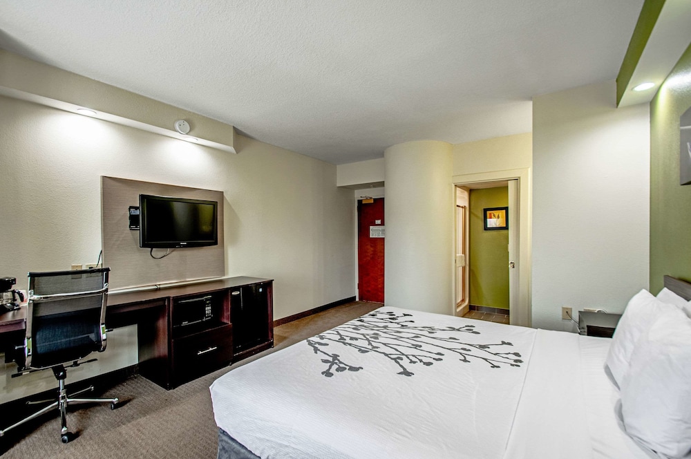 غرفة قياسية بسرير كينج، Garner Hotel Frederick Southeast 2/5