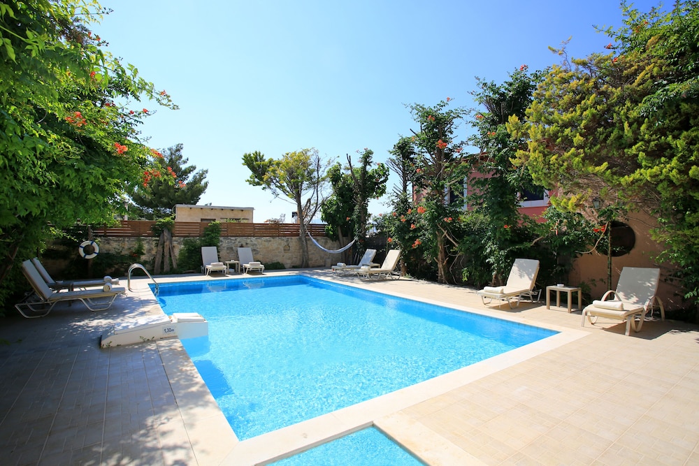 KAMILARI PASIPHAE VILLA 47/60