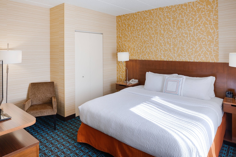 Fairfield Inn And Suites Columbus Osu 12/32