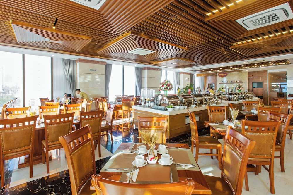 Mandila Beach Hotel Danang 58/77