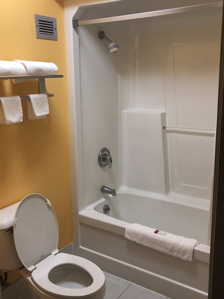 Days Inn By Wyndham Franklin Ex Days Inn Franklin Ky 14/39