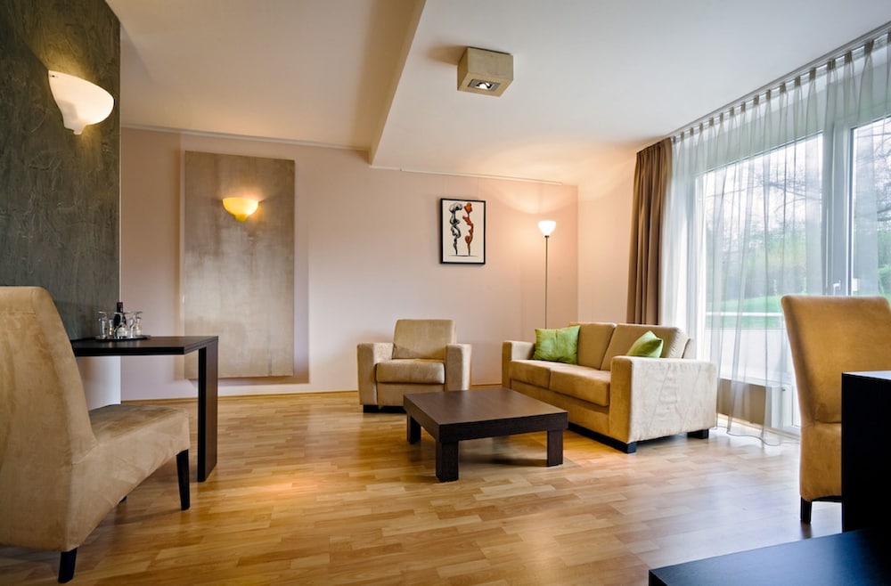 Art Hotel Aachen Superior 38/56