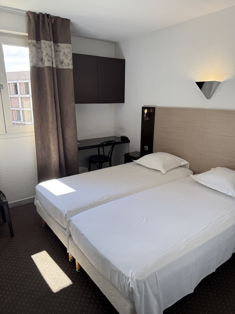 Adonis Arc Hotel Aix 21/68