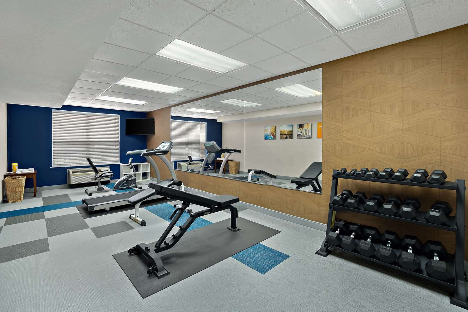 Comfort Inn Suites Santee 20/39