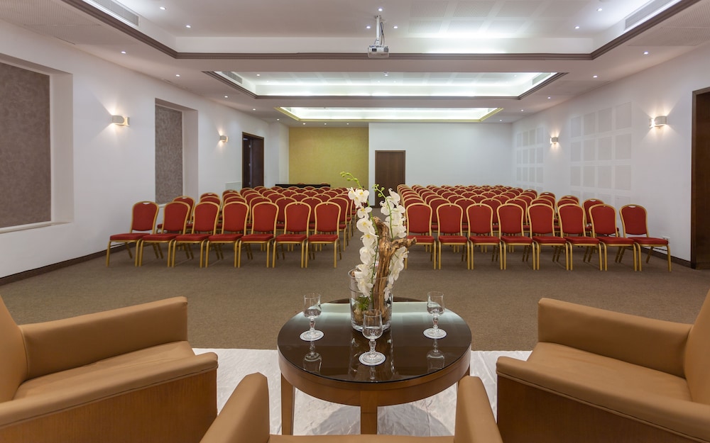 Hotel Nour Congress & Resort 17/40