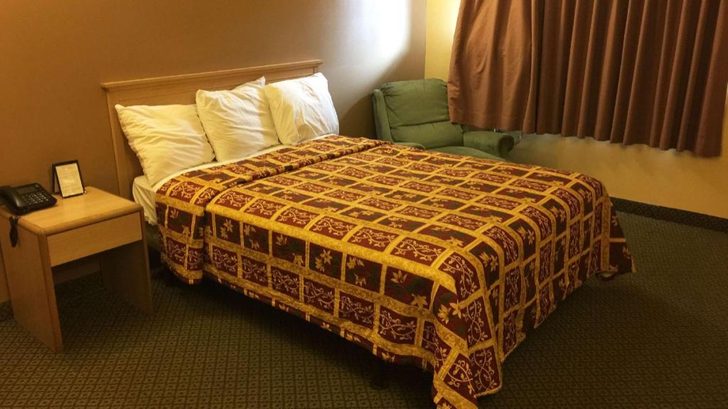 Deluxe, Double Bed