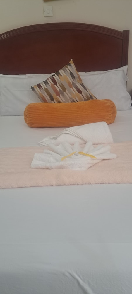 Comfort Palace Guest House Kasane 16/28