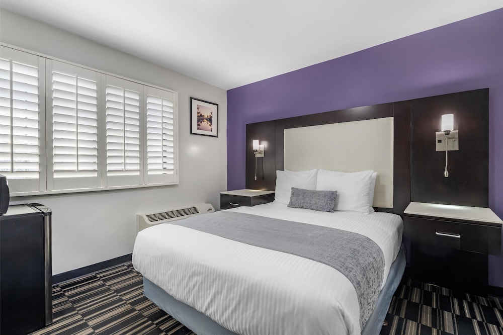 جناح عائلي بسريرين كوين، Surestay Hotel By Best Western Beverly Hills West 4/17