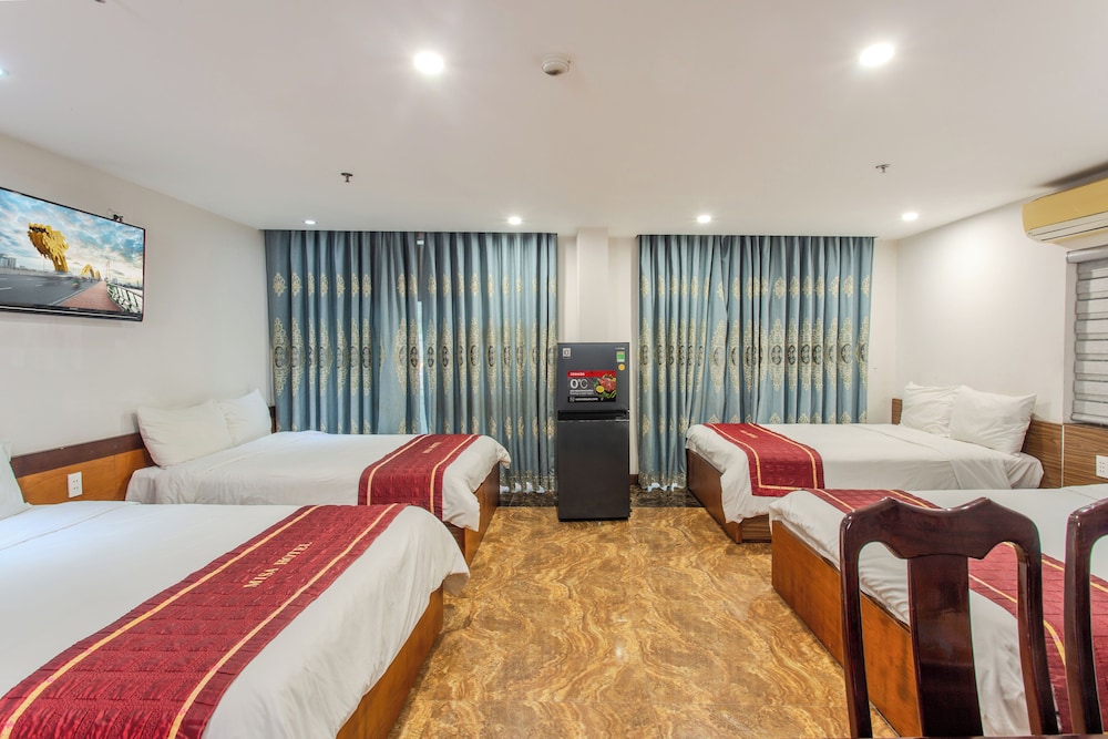 جناح عائلي بسريرين كوين، Misa Hotel 4/6