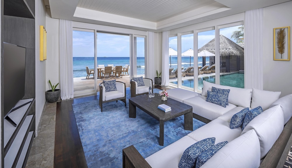 Naladhu Private Island Maldives 40/65