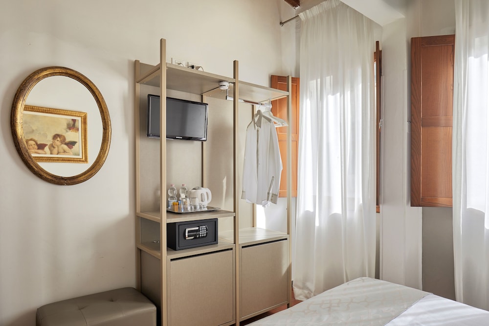 SETTE ANGELI ROOMS 56/72