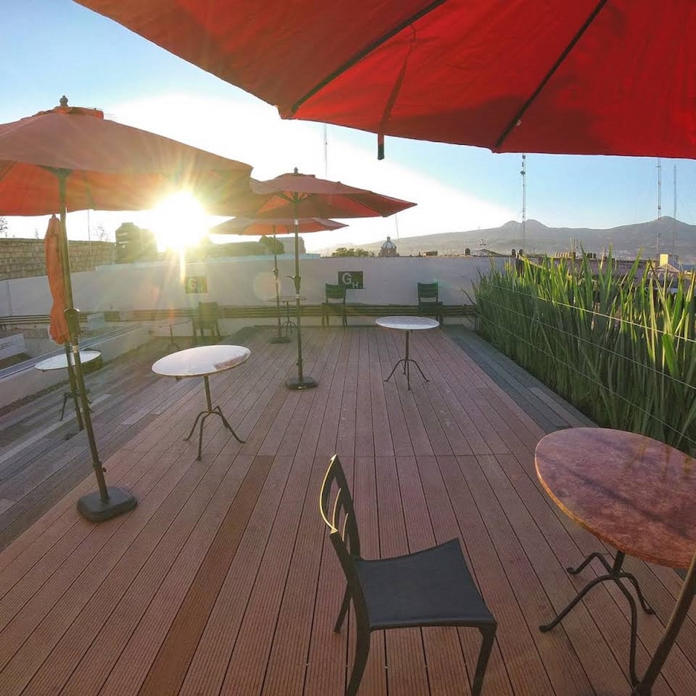 Gertrudis Hotel 37/45